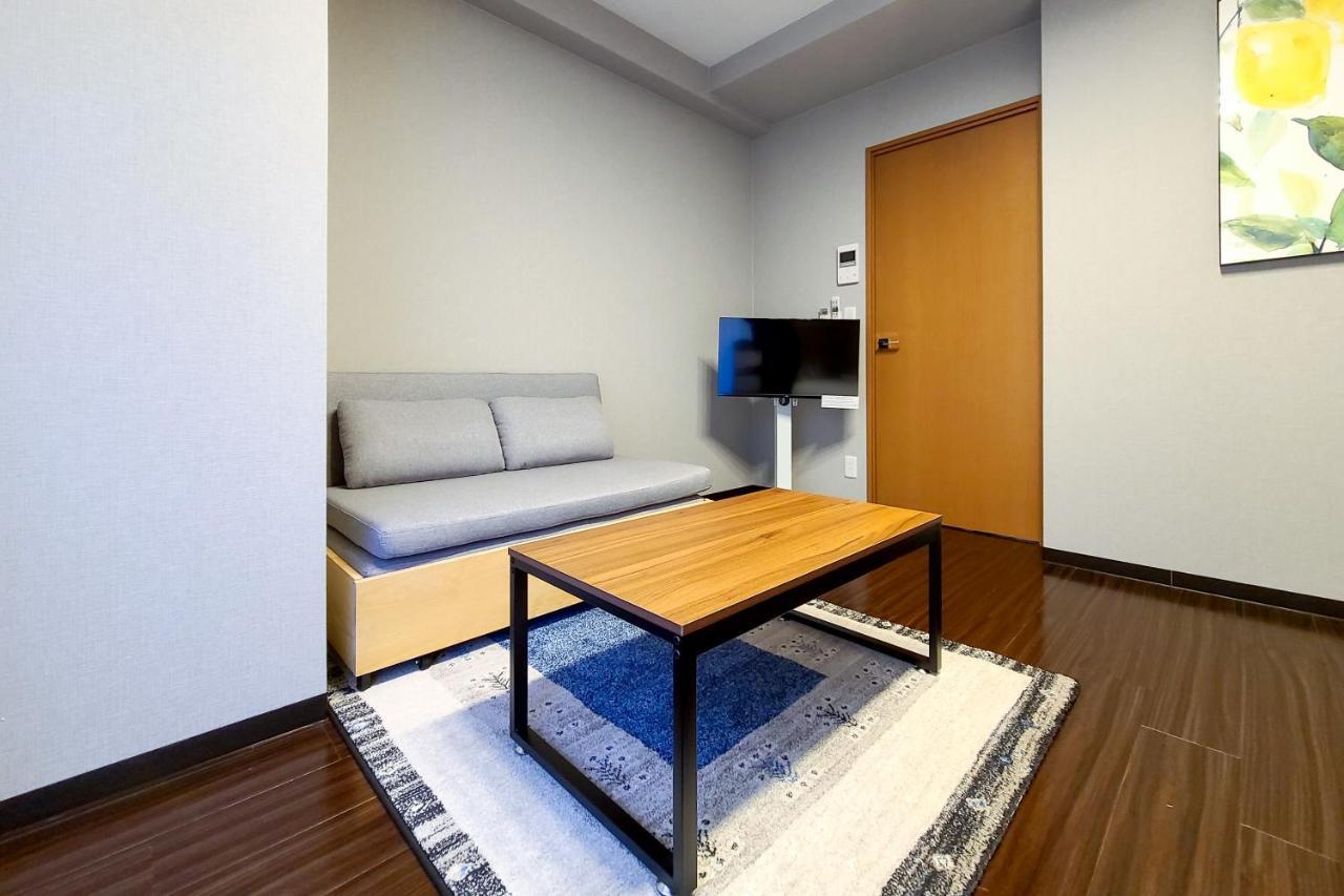 Apartemen Grants Arita Nipponbashi *